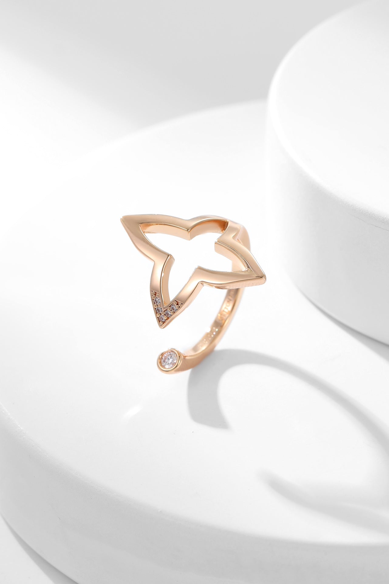 Louis Vuitton BLOSSOM PINK GOLD STAR OPEN DIAMOND RING