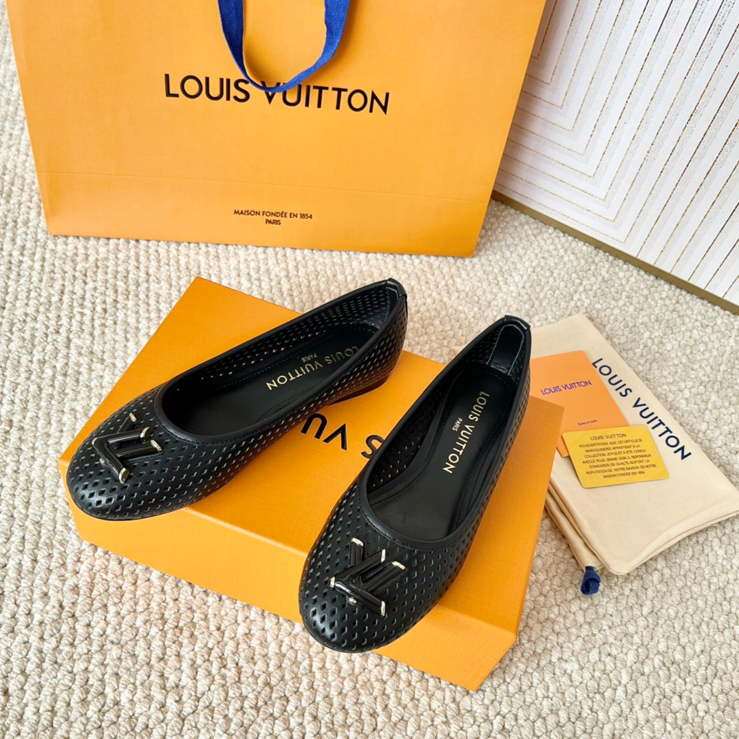 Louis Vuitton Shake Flat Ballerina Black Cowhide