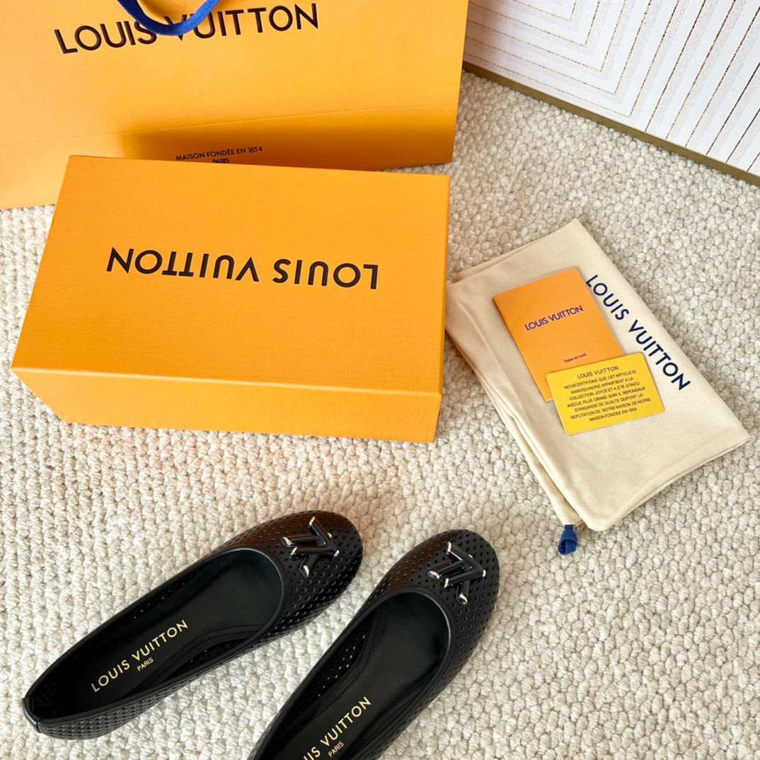 Louis Vuitton Shake Flat Ballerina Black Cowhide