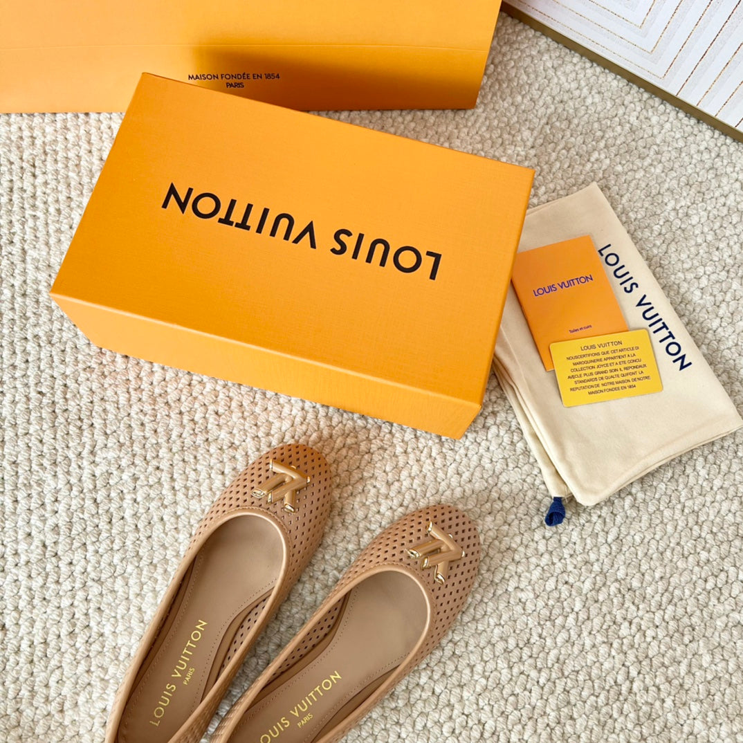 Louis Vuitton Shake Flat Ballerina Beige Cowhide