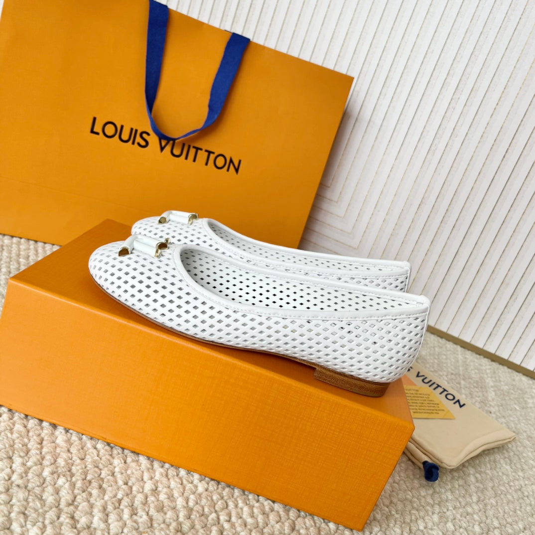 Louis Vuitton Shake Flat Ballerina White Cowhide