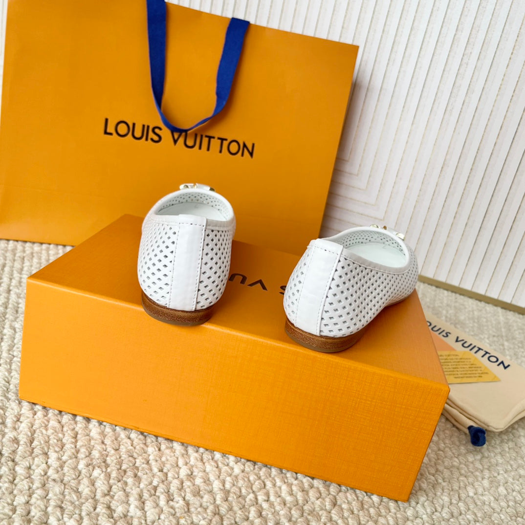 Louis Vuitton Shake Flat Ballerina White Cowhide