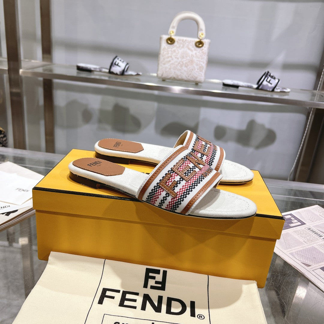 FENDI FF Women Signature Slides Tan White Canvas Slide