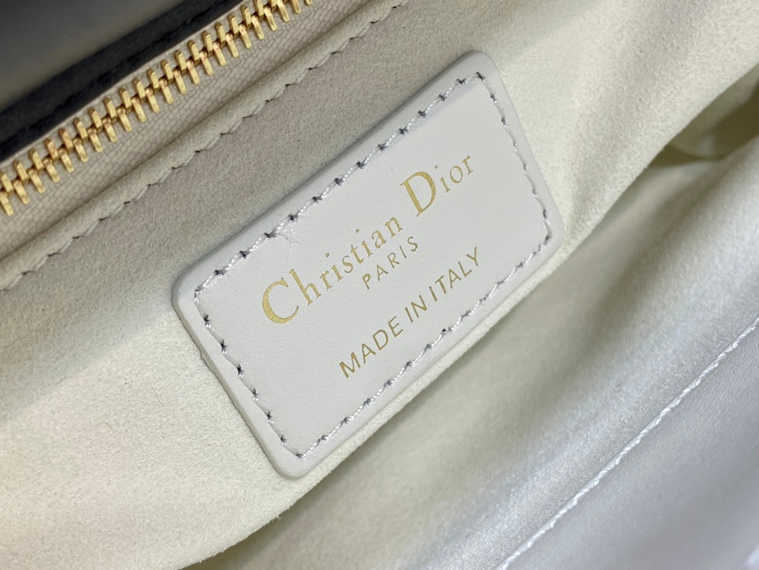 DIOR mini lady 17 white black lambskin