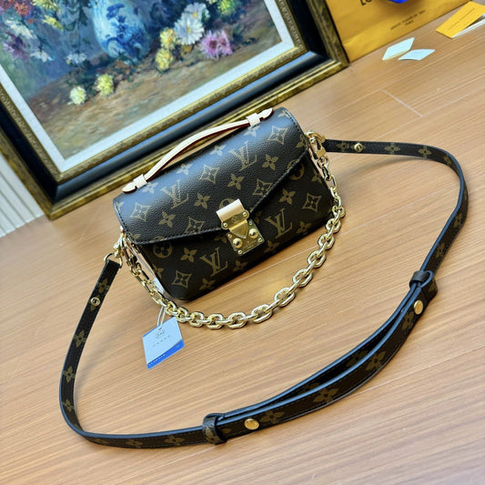 Louis Vuitton Pochette Metis East West Brown Monogram Canvas 206021