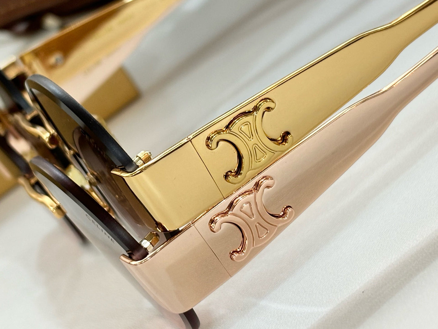 Celine TRIOMPHE SUNGLASS CL42121U IN METAL