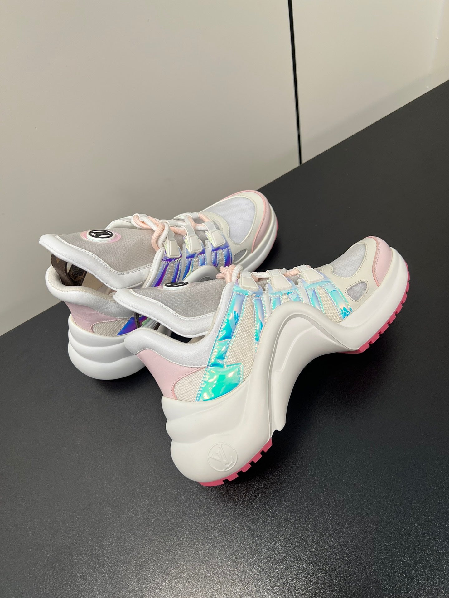 Louis Vuitton Archlight Sneaker 50mm White Mix Pink Fabric