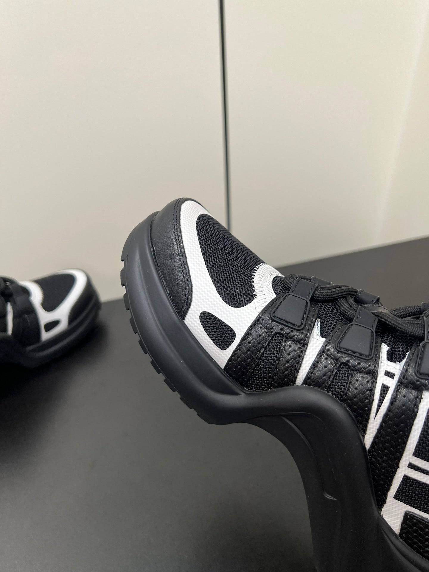 Louis Vuitton Archlight Sneaker 50mm Black Mix White Fabric