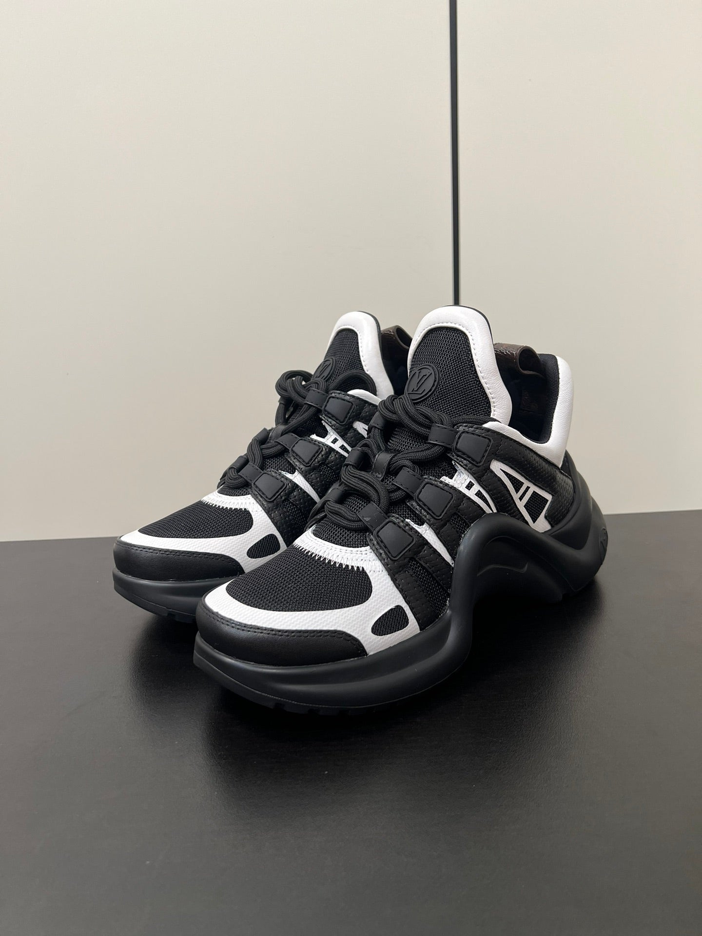 Louis Vuitton Archlight Sneaker 50mm Black Mix White Fabric