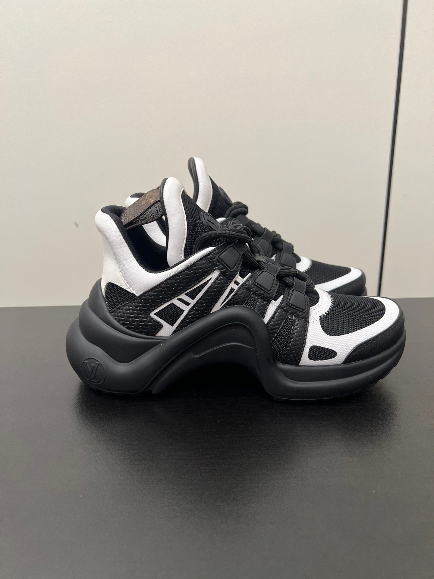 Louis Vuitton Archlight Sneaker 50mm Black Mix White Fabric