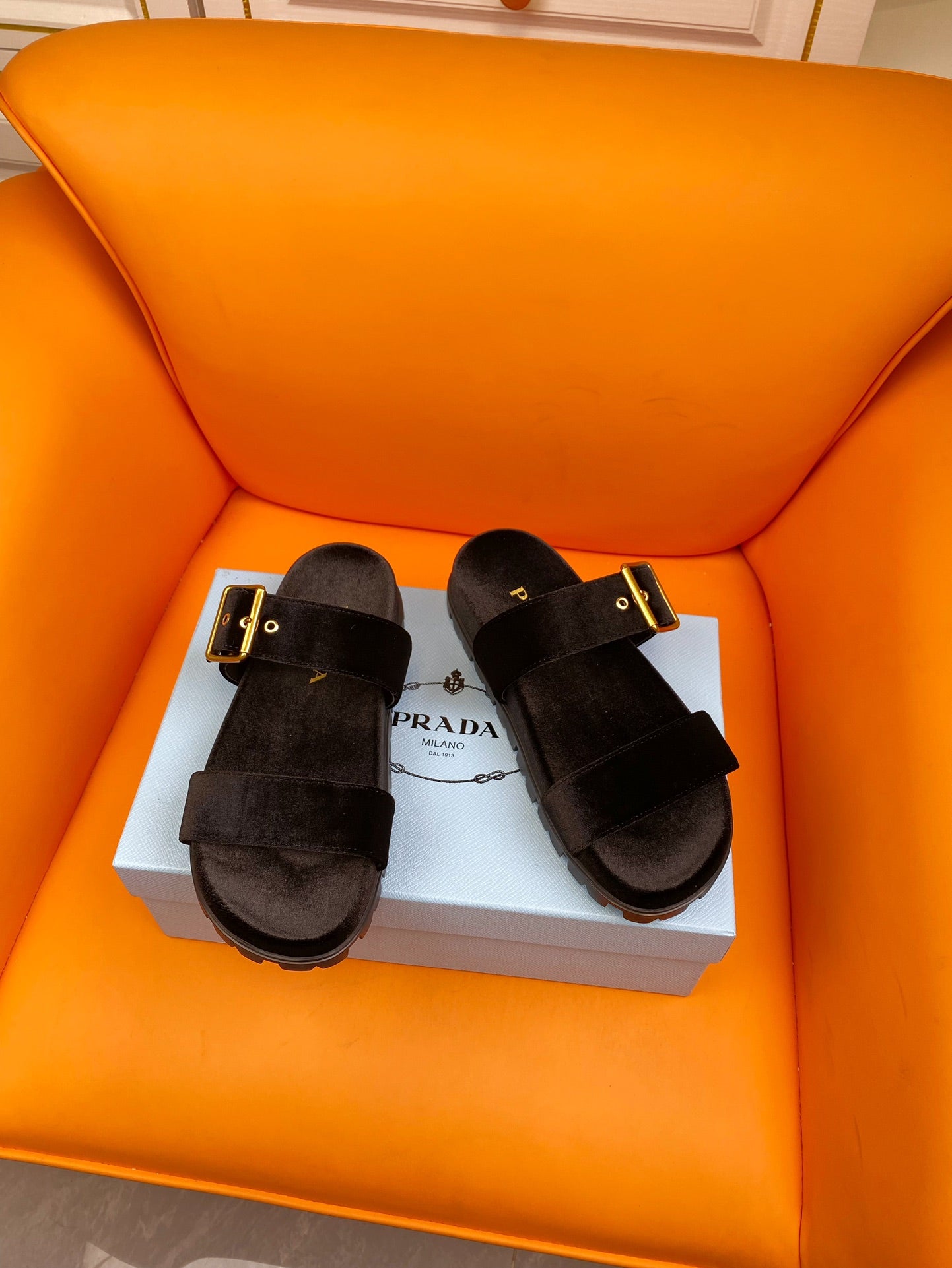 PRADA Slides 10 Velvet Oak