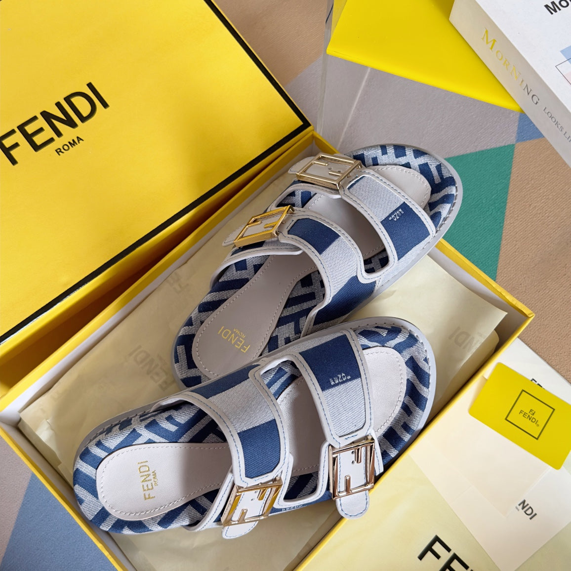 FENDI FF Feel Blue Light Grey Canvas Slide