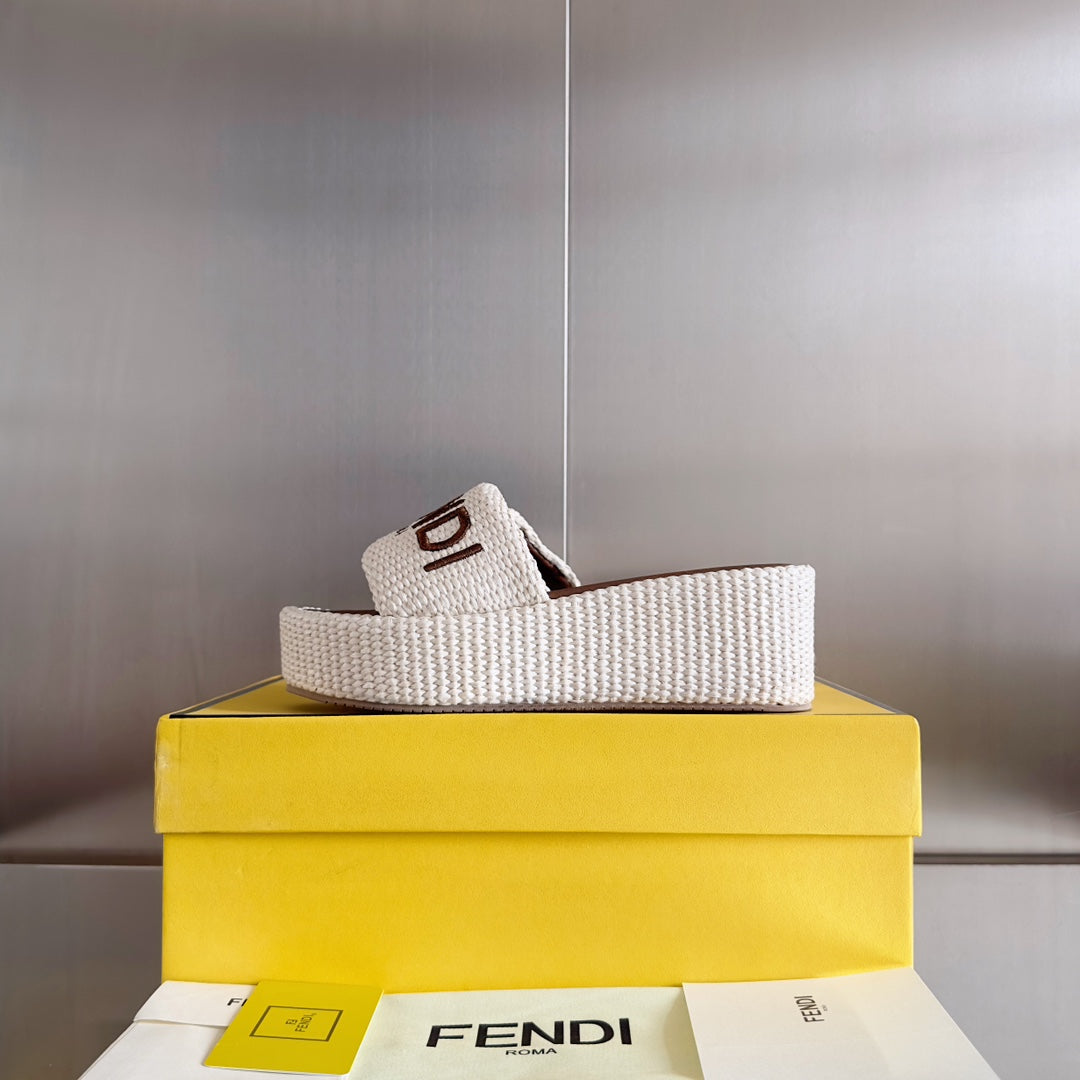 FENDI FF Sunshine 65 White Cotton Brown Leather Fibre Flatform Slide