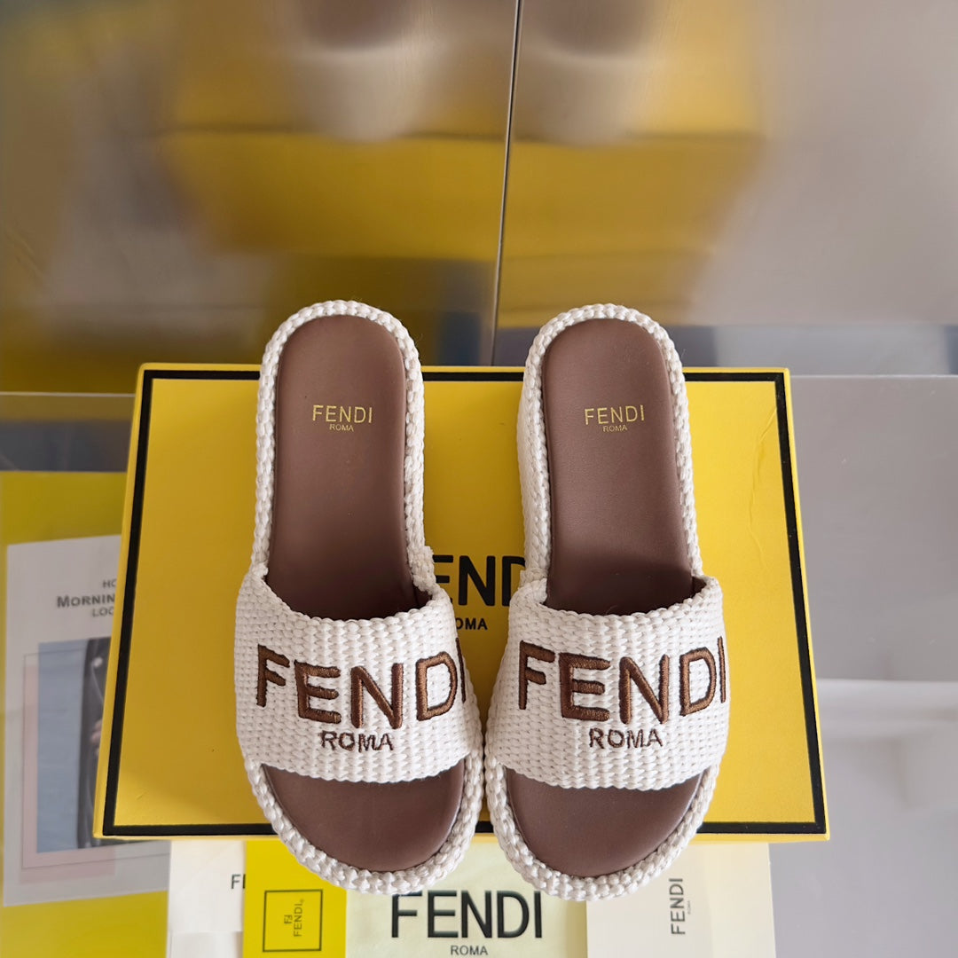 FENDI FF Sunshine 65 White Cotton Brown Leather Fibre Flatform Slide