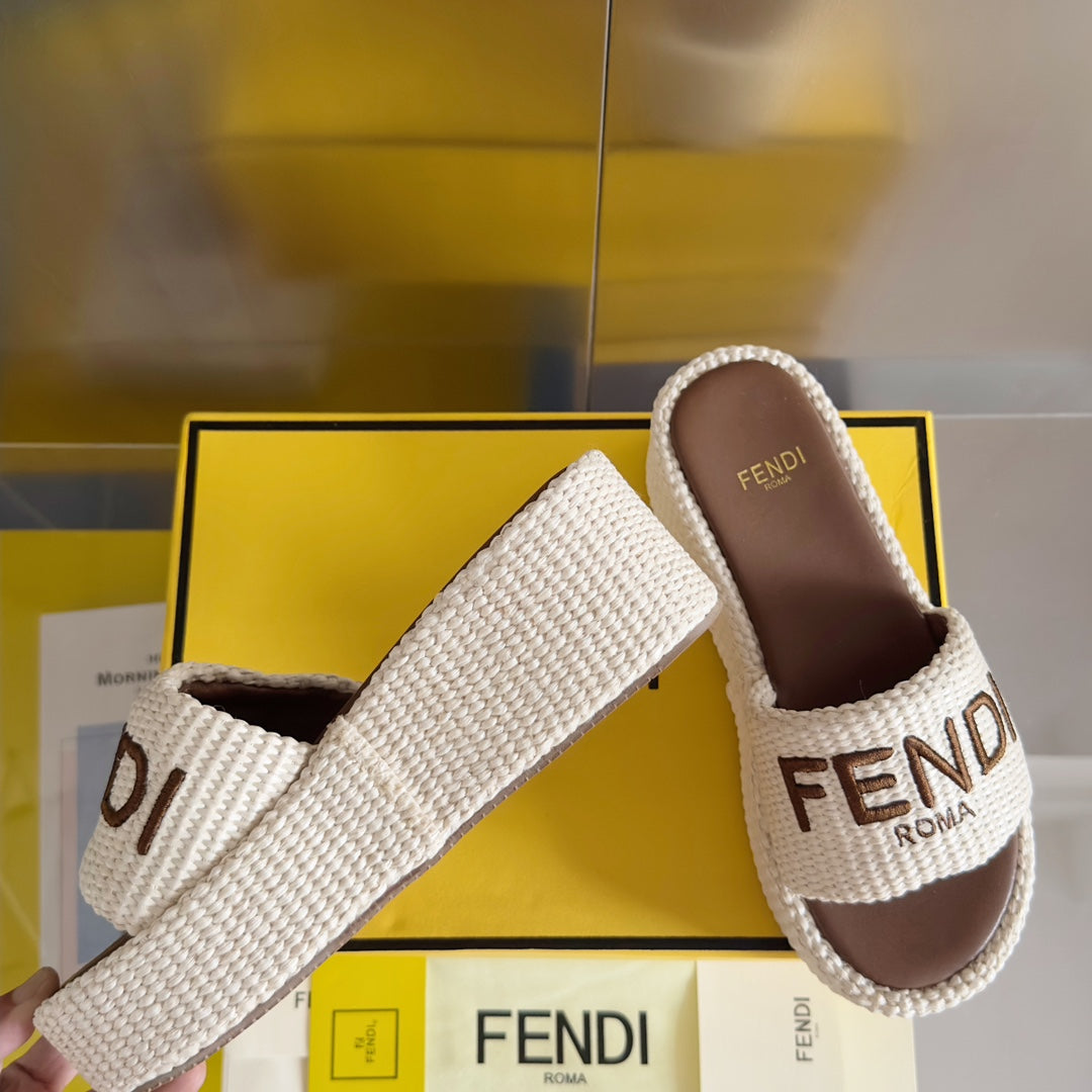 FENDI FF Sunshine 65 White Cotton Brown Leather Fibre Flatform Slide