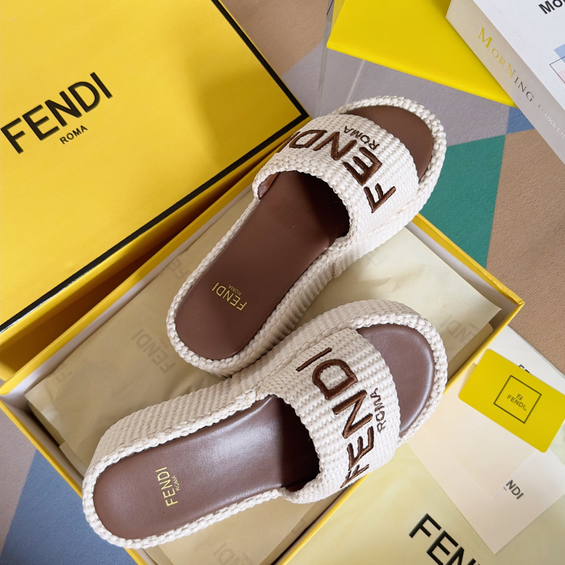 FENDI FF Sunshine 65 White Cotton Brown Leather Fibre Flatform Slide
