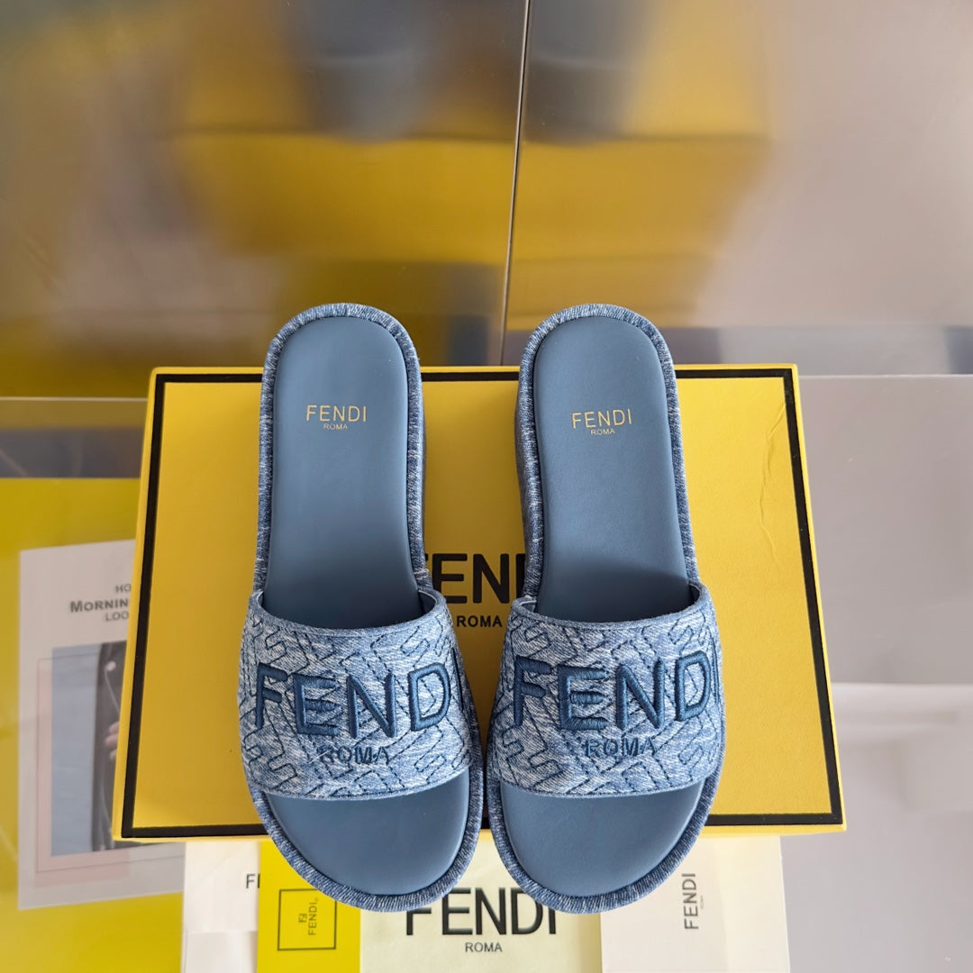 FENDI FF Monogram Sunshine 65 Blue Sky Fabric Slide