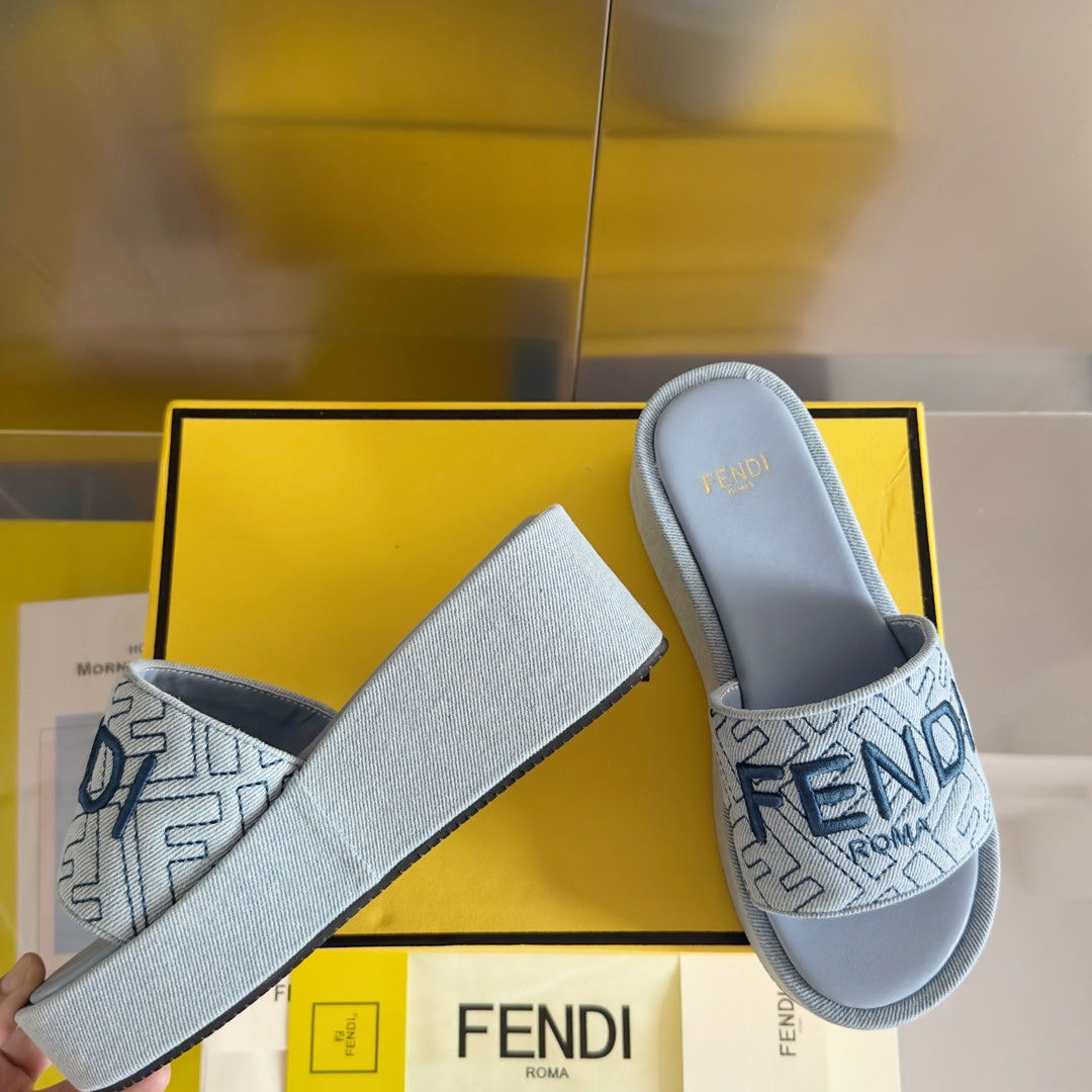 FENDI FF Monogram Sunshine 65 Light Blue Fabric Slide