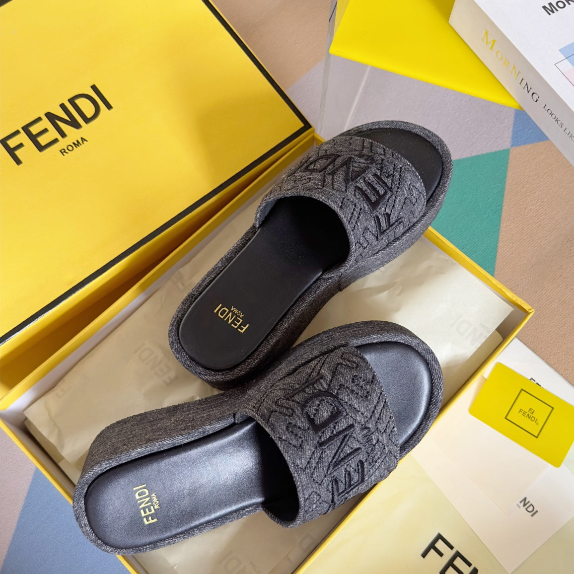 FENDI FF Monogram Sunshine 65 Black Fabric Slide