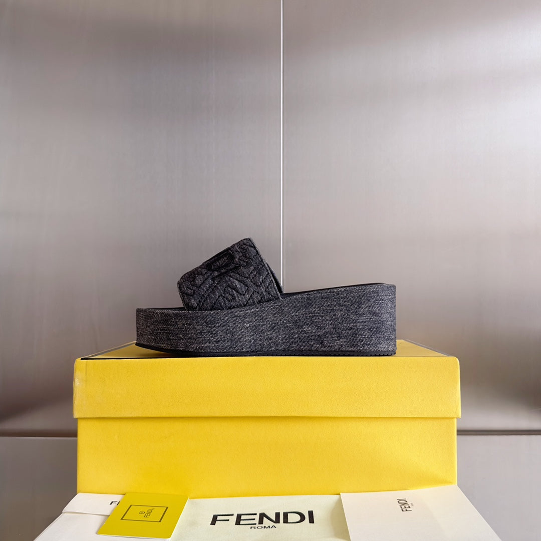 FENDI FF Monogram Sunshine 65 Black Fabric Slide