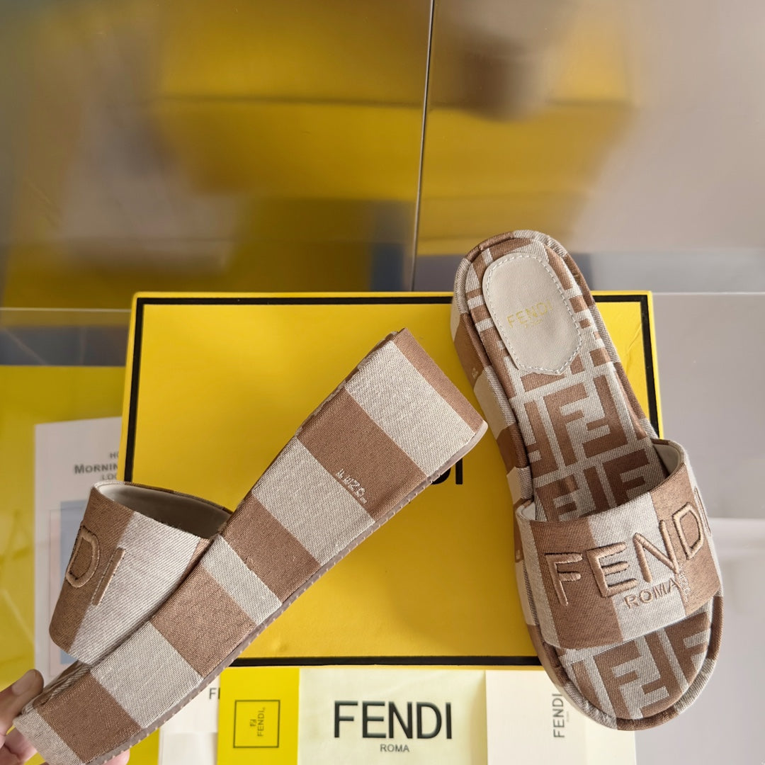 FENDI FF Sunshine 65 Light Brown Grey Canvas Flatform Slide