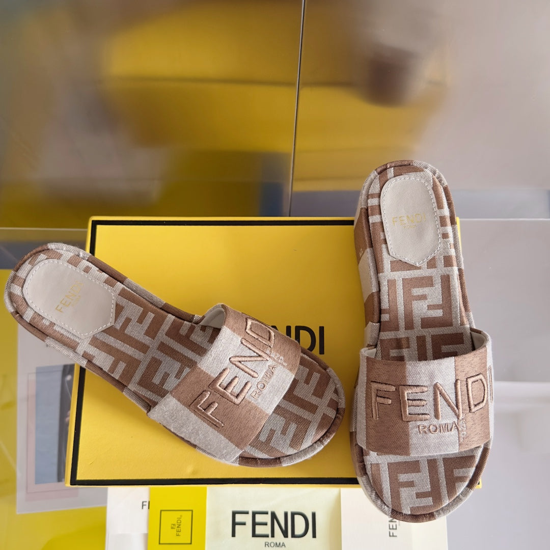 FENDI FF Sunshine 65 Light Brown Grey Canvas Flatform Slide