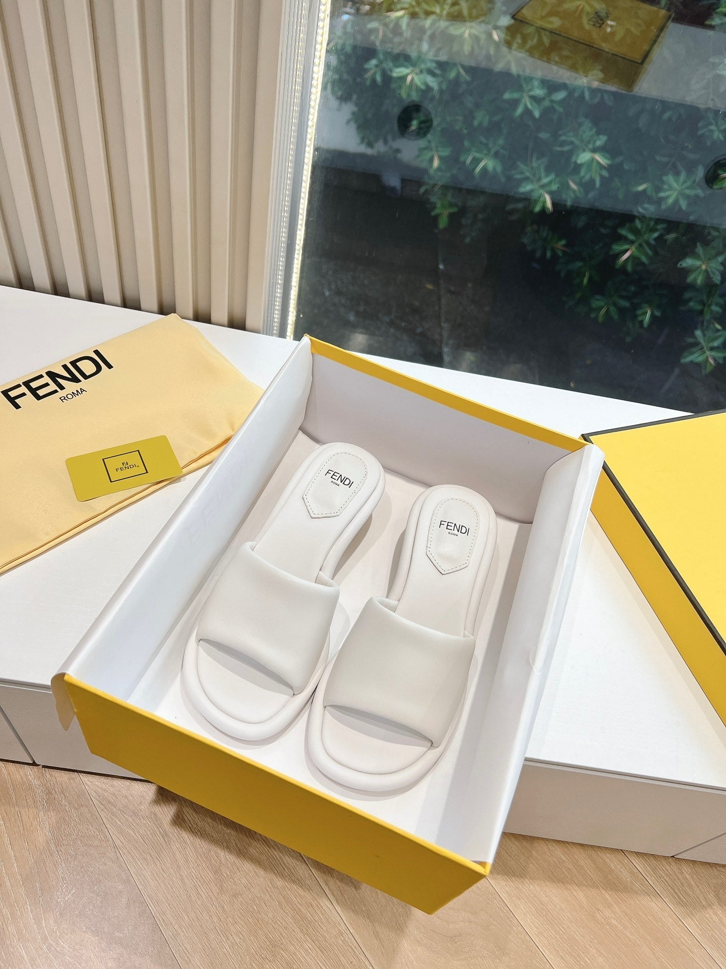 FENDI FF Baguette Slides Women 45 Nappa Leather White