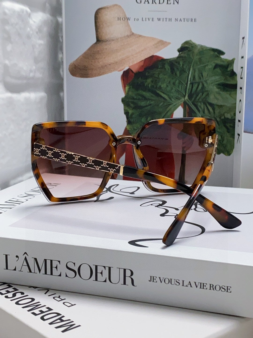Celine TRIOMPHE SUNGLASS 497830 IN HAVANA ACETATE EMBOSSED LOGO