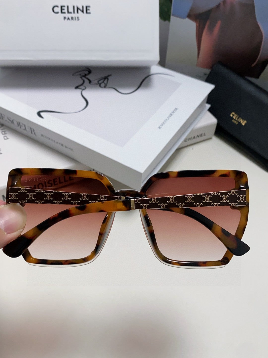 Celine TRIOMPHE SUNGLASS 497830 IN HAVANA ACETATE EMBOSSED LOGO