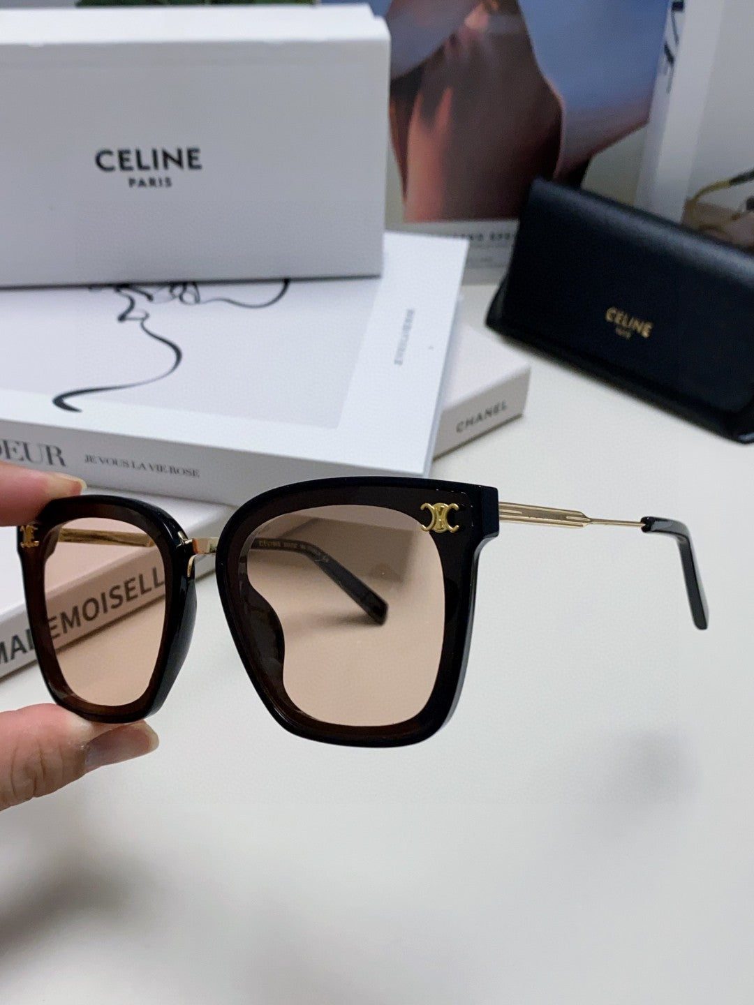 Celine TRIOMPHE SUNGLASSES 548589 IN BLACK ACETATE GRADIENT SMOKE LENSES