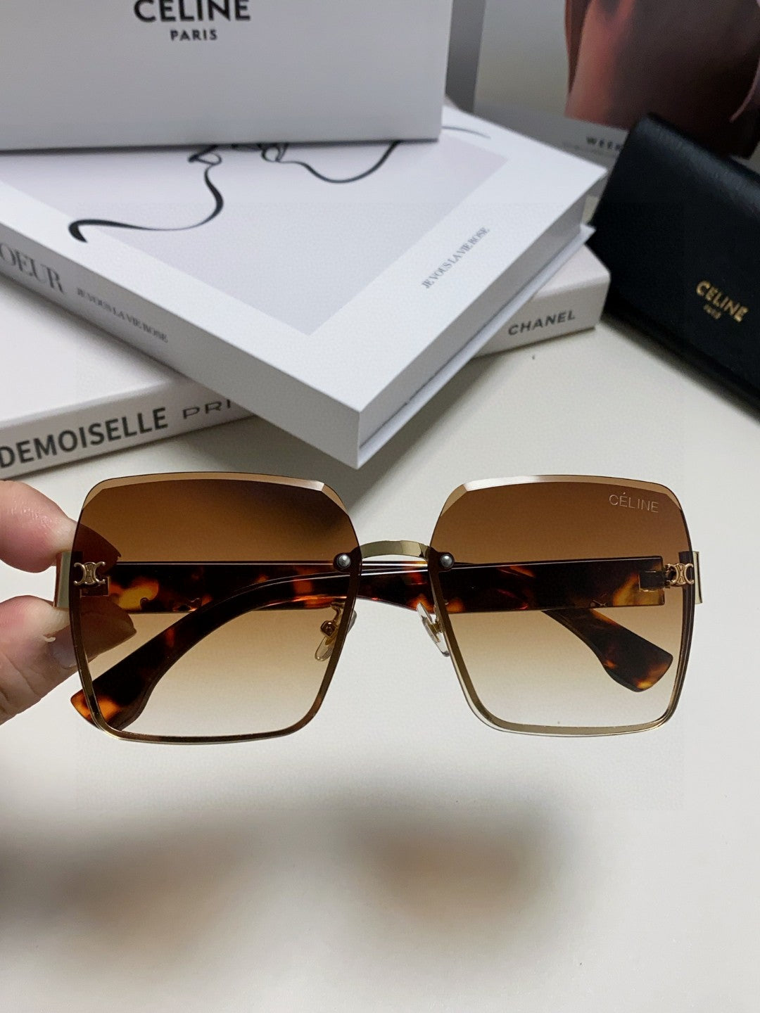 Celine TRIOMPHE SQUARE SUNGLASSES 552781 IN HAVANA ACETATE