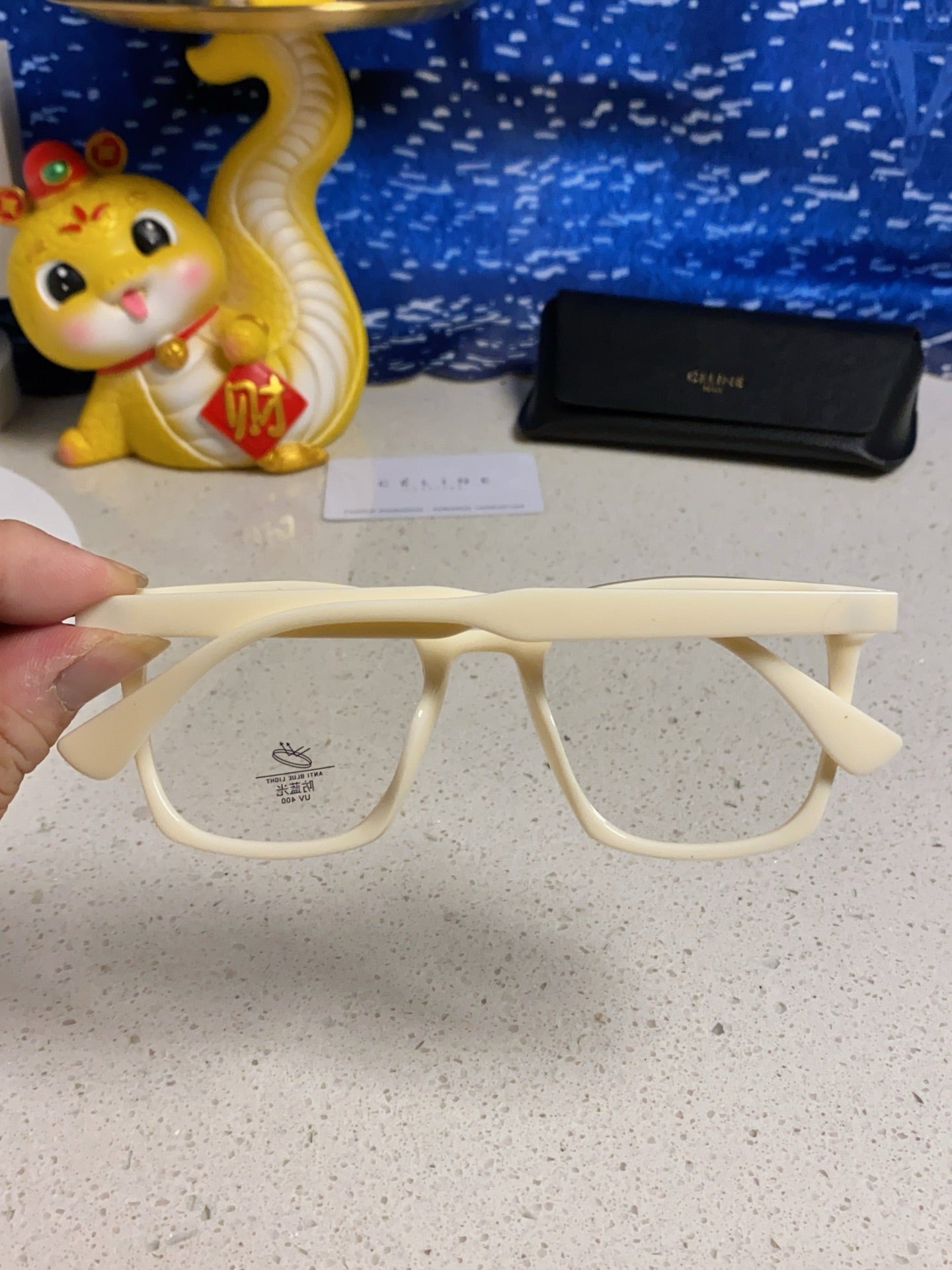 Celine TRIOMPHE SUNGLASSES 563254 IN IVORY ACETATE