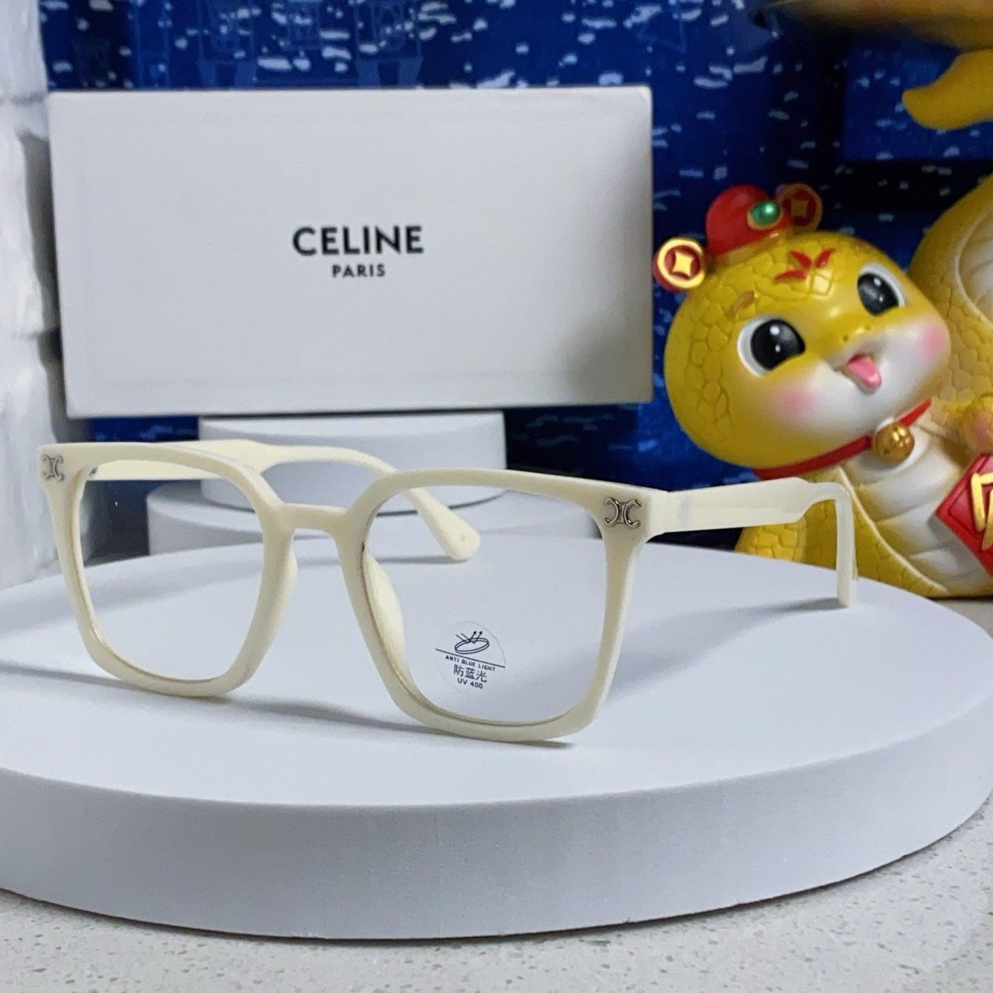 Celine TRIOMPHE SUNGLASSES 563254 IN IVORY ACETATE