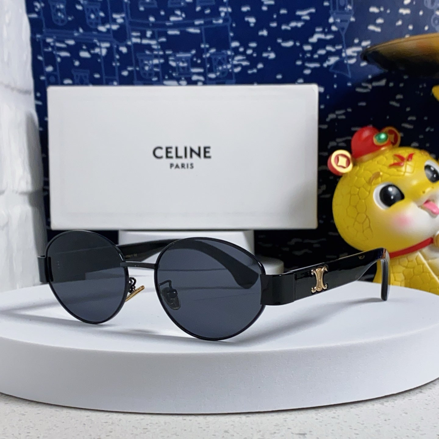 Celine TRIOMPHE SUNGLASS 538534 IN BLACK ACETATE
