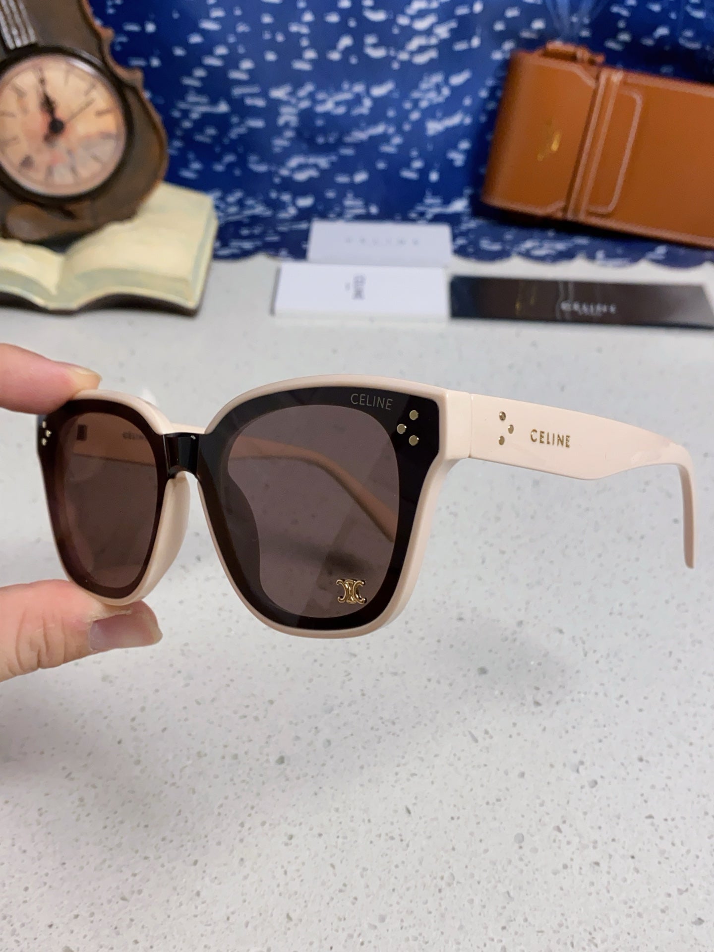 Celine SQUARE SUNGLASS 575841 IN NUDE ACETATE