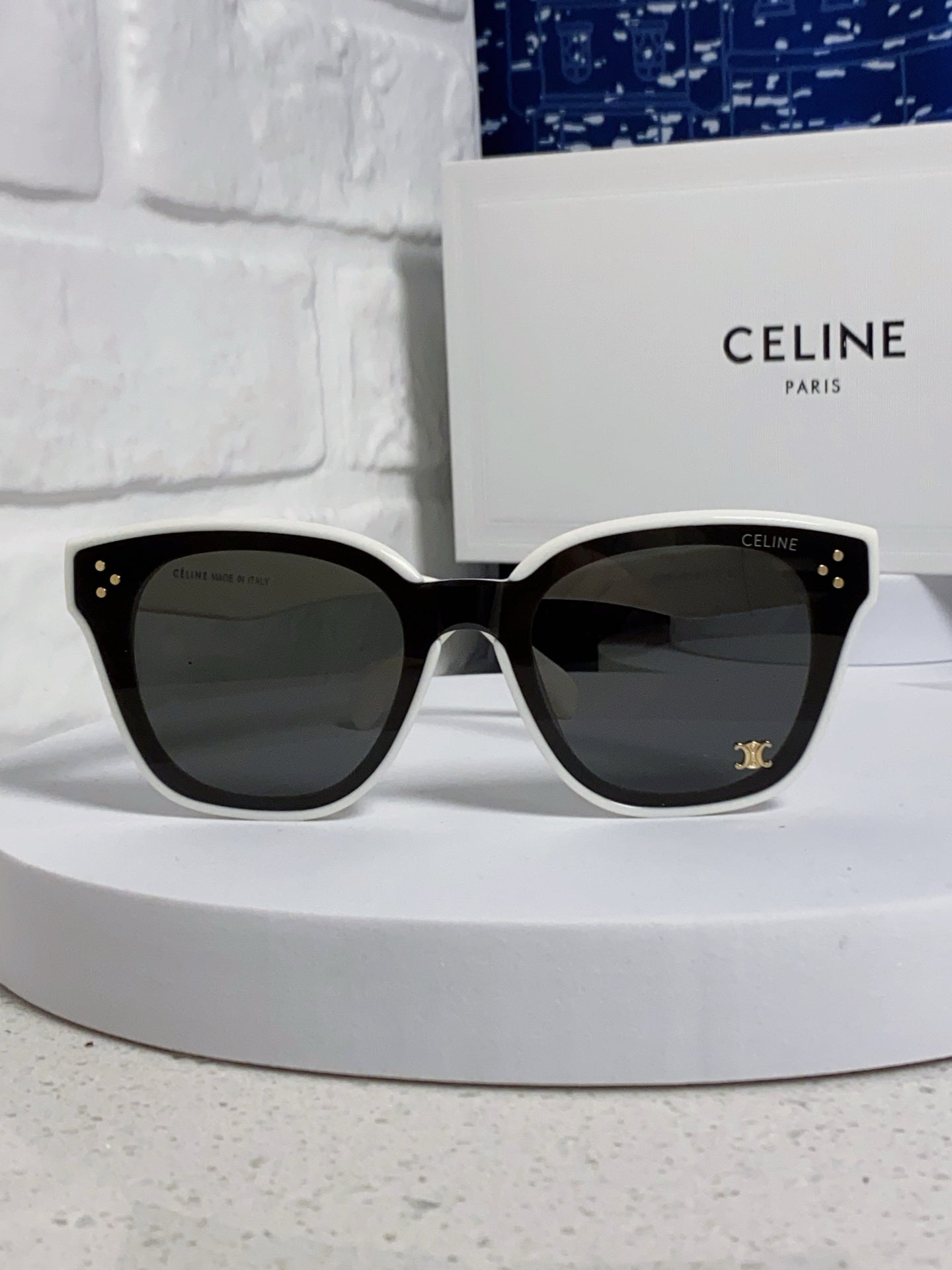 Celine SQUARE SUNGLASS 575842 IN WHITE ACETATE
