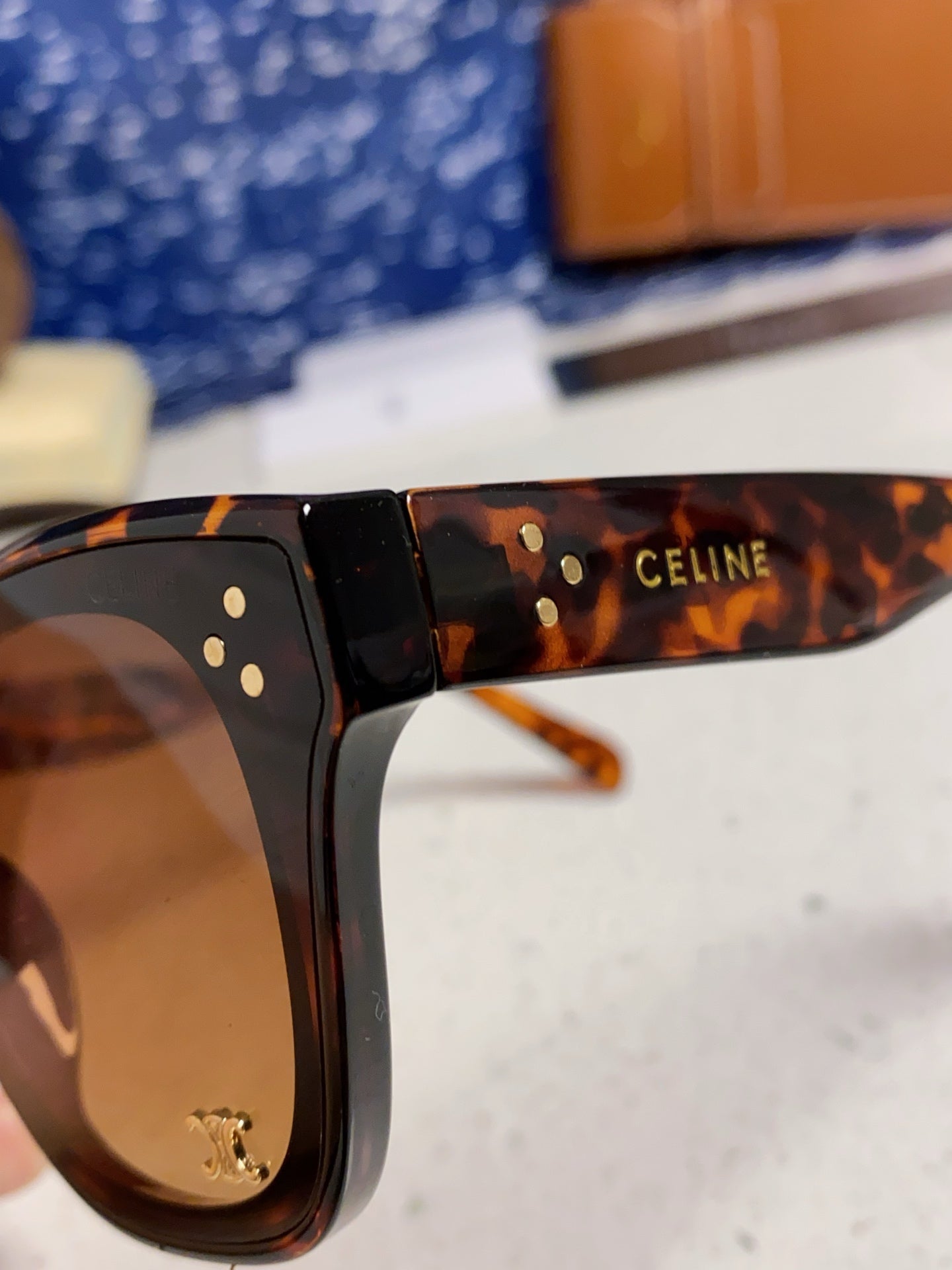 Celine SQUARE SUNGLASS 575844 IN HAVANA ACETATE