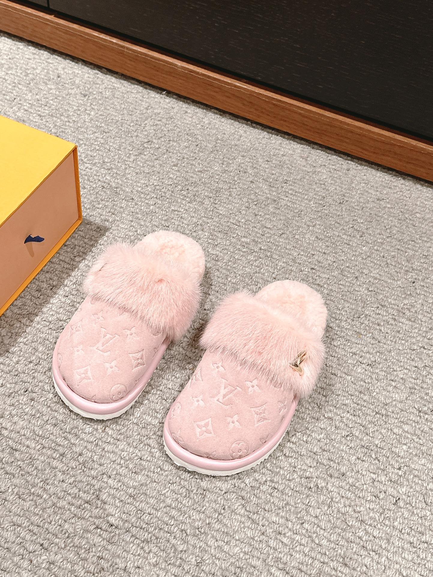 Louis Vuitton Flat Mule Pink With Fur Monogram Suede