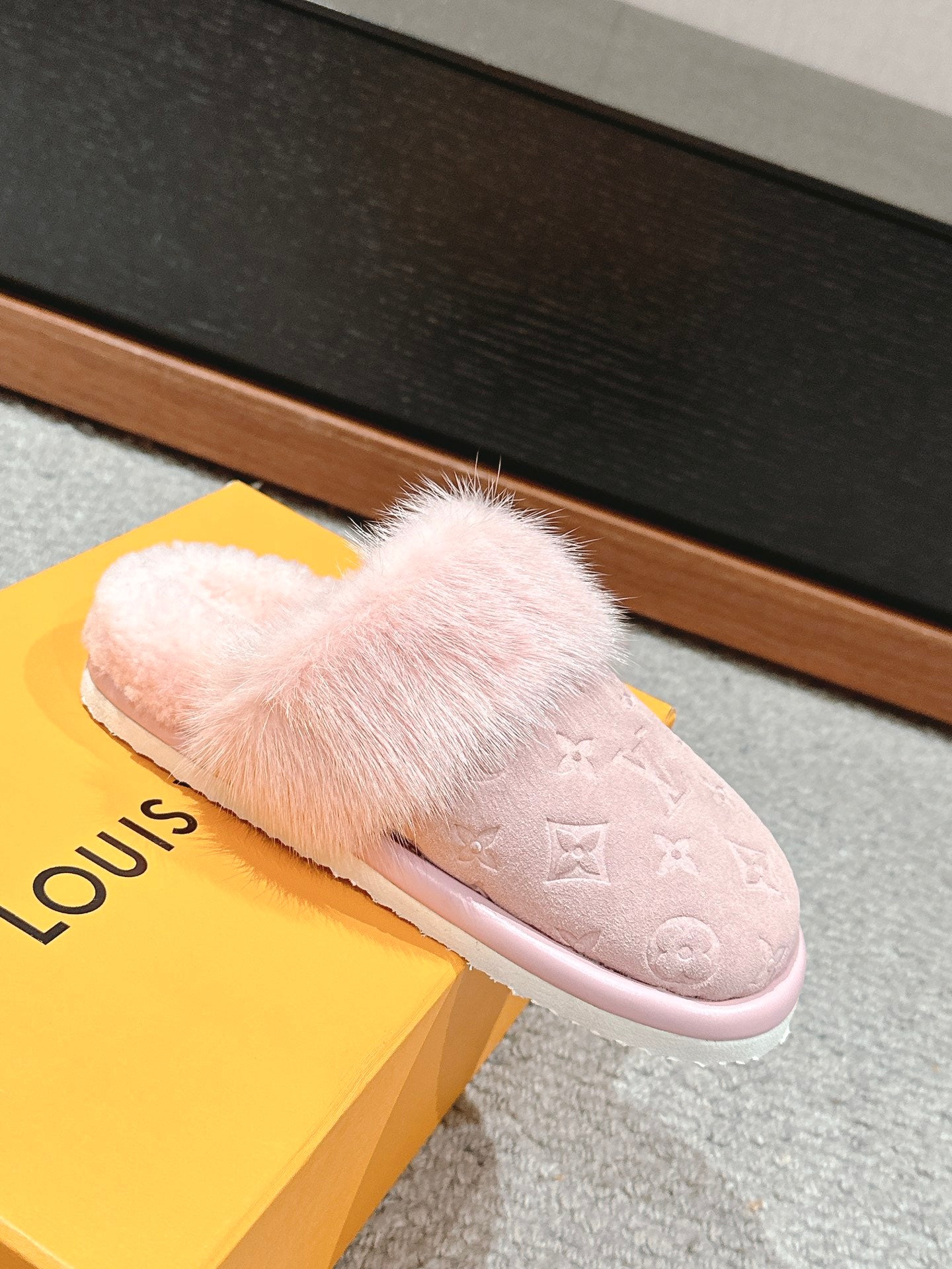 Louis Vuitton Flat Mule Pink With Fur Monogram Suede