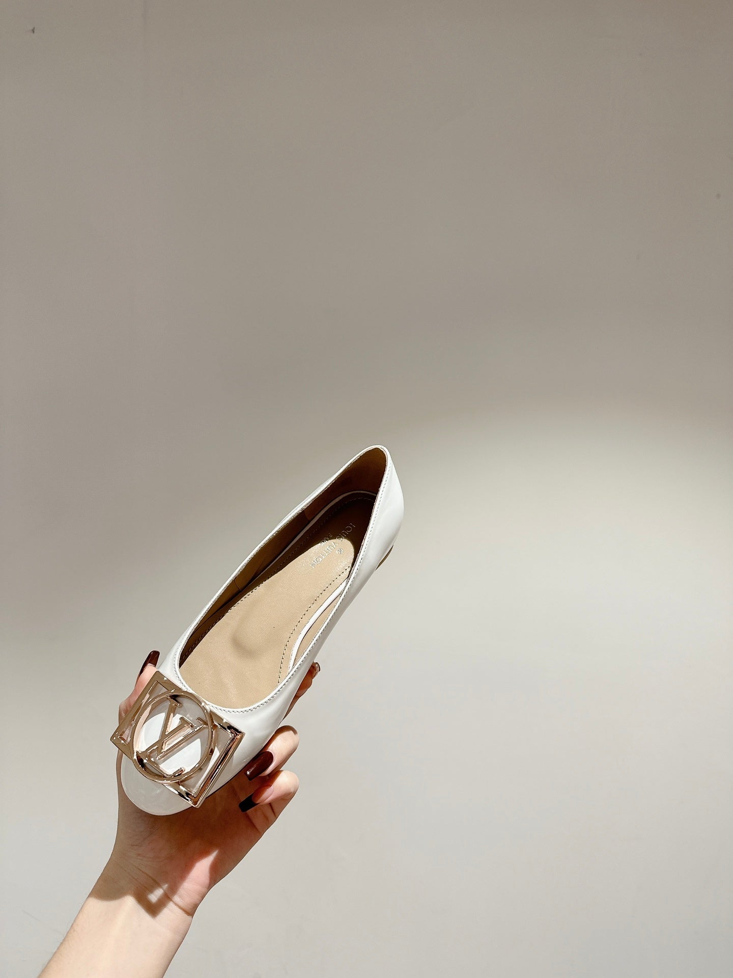 Louis Vuitton Shake Flat Ballerina White Lambskin