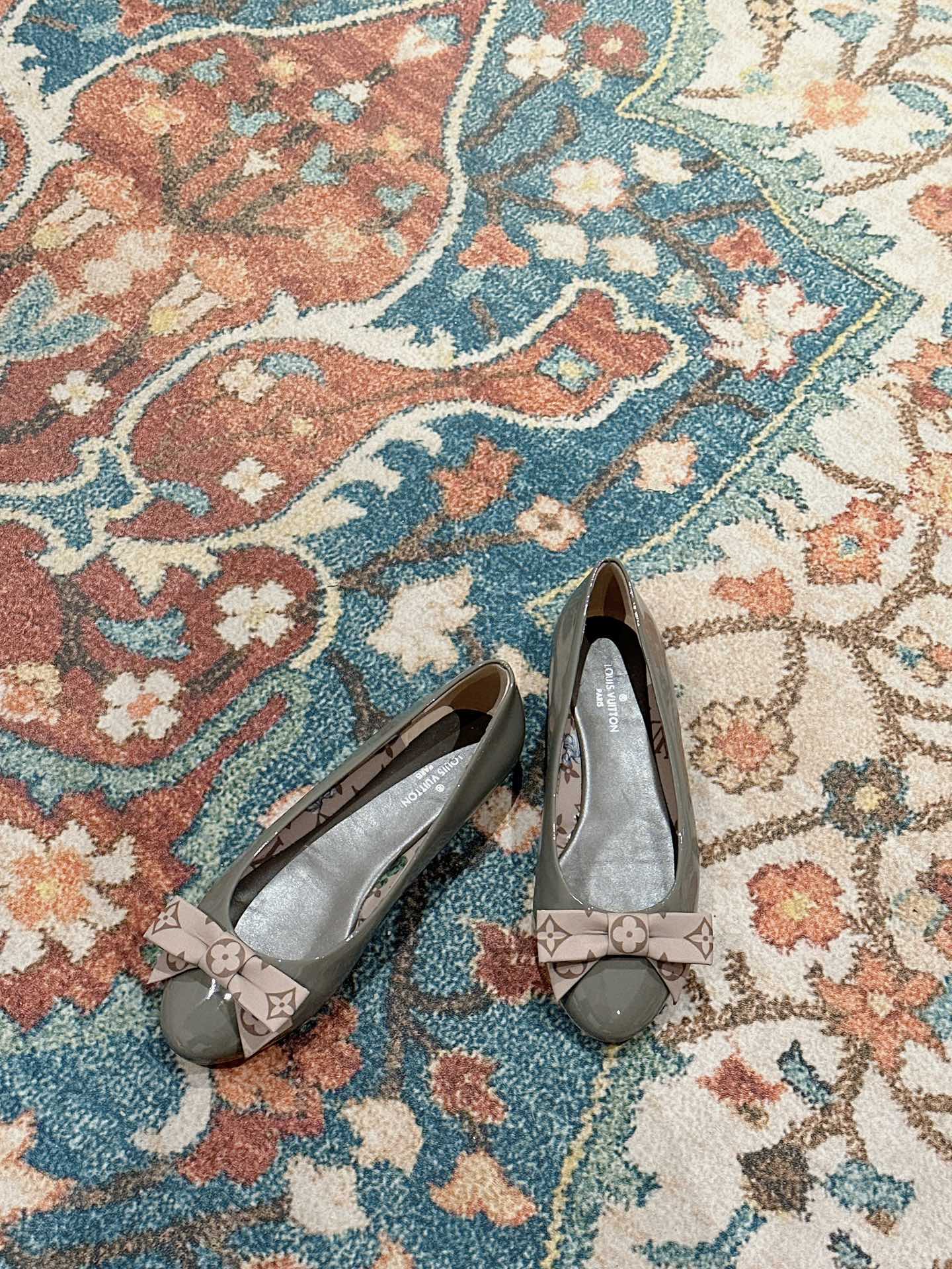 Louis Vuitton Popi Flat Ballerina Green Cement Color Cowhide