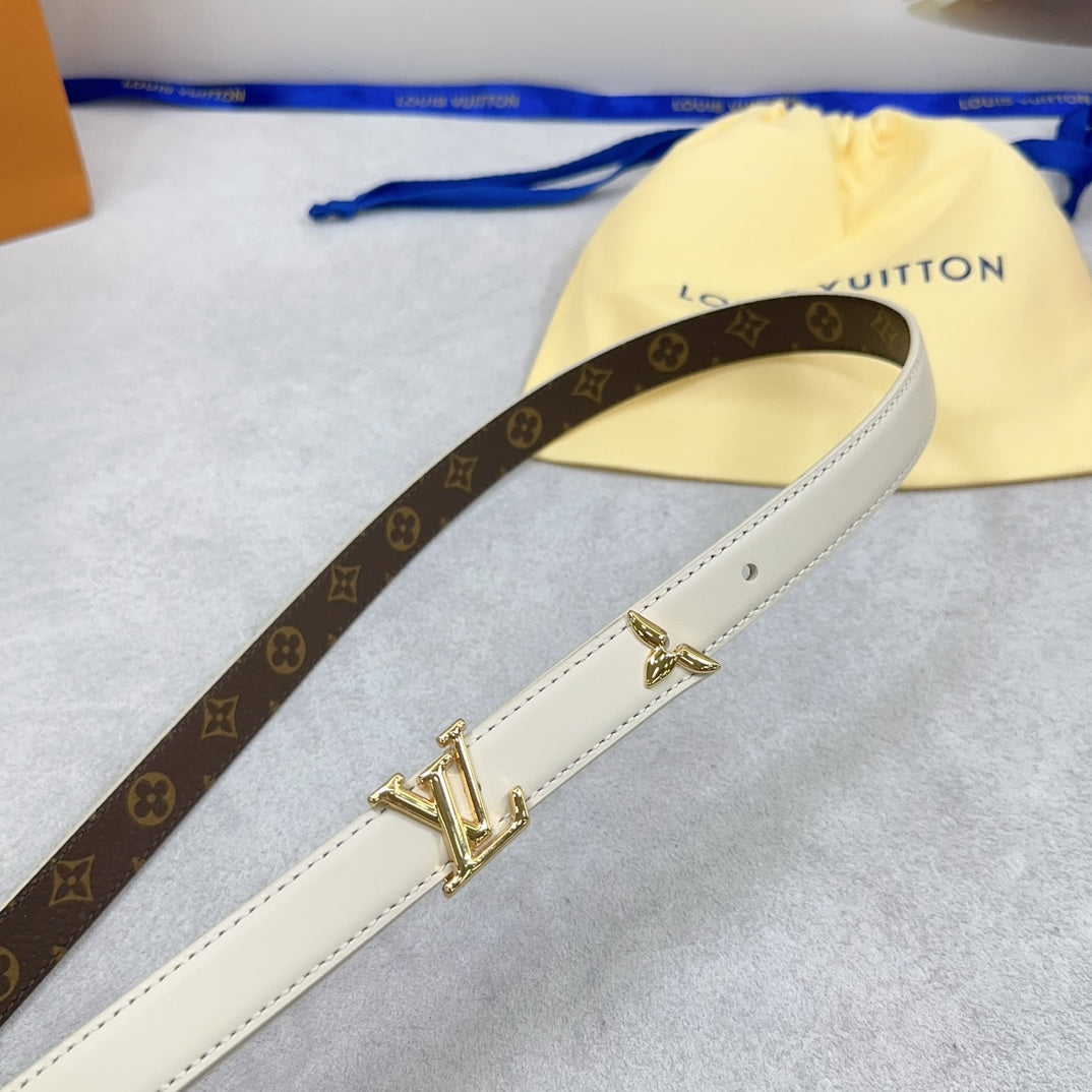 Louis Vuitton Pretty 20mm Reversible Belt Cream Calfskin