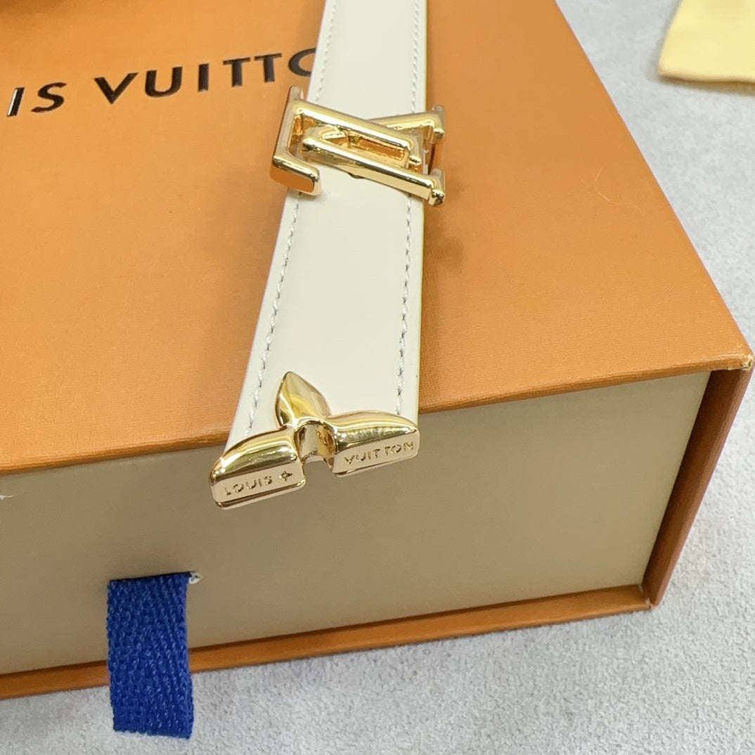 Louis Vuitton Pretty 20mm Reversible Belt Cream Calfskin