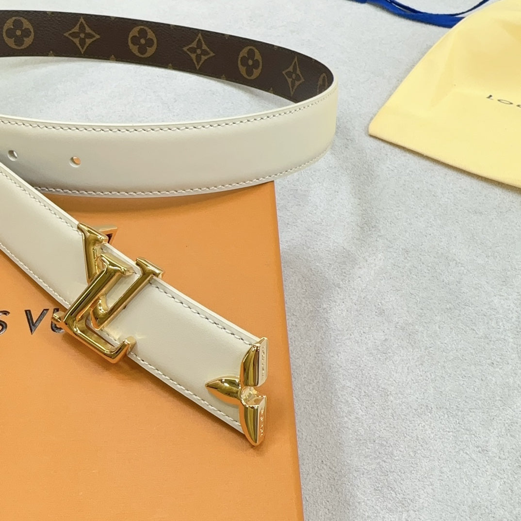 Louis Vuitton Pretty 30mm Reversible Belt Cream Calfskin