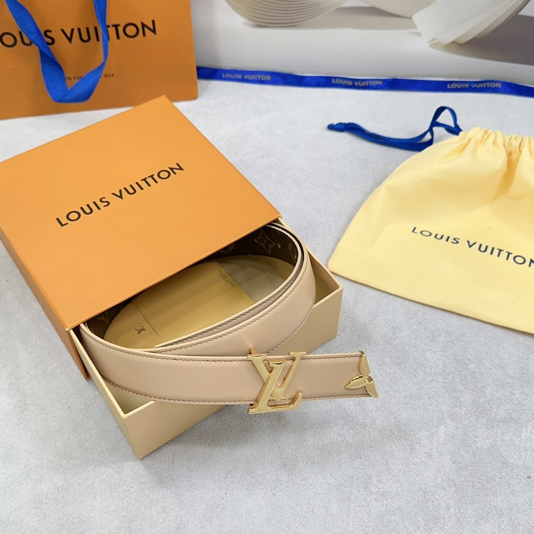 Louis Vuitton Pretty 30mm Reversible Belt Beige Calfskin