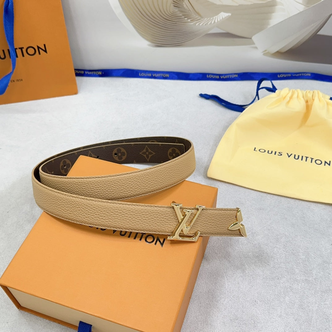 Louis Vuitton Pretty 30mm Reversible Belt Beige Grained Calfskin