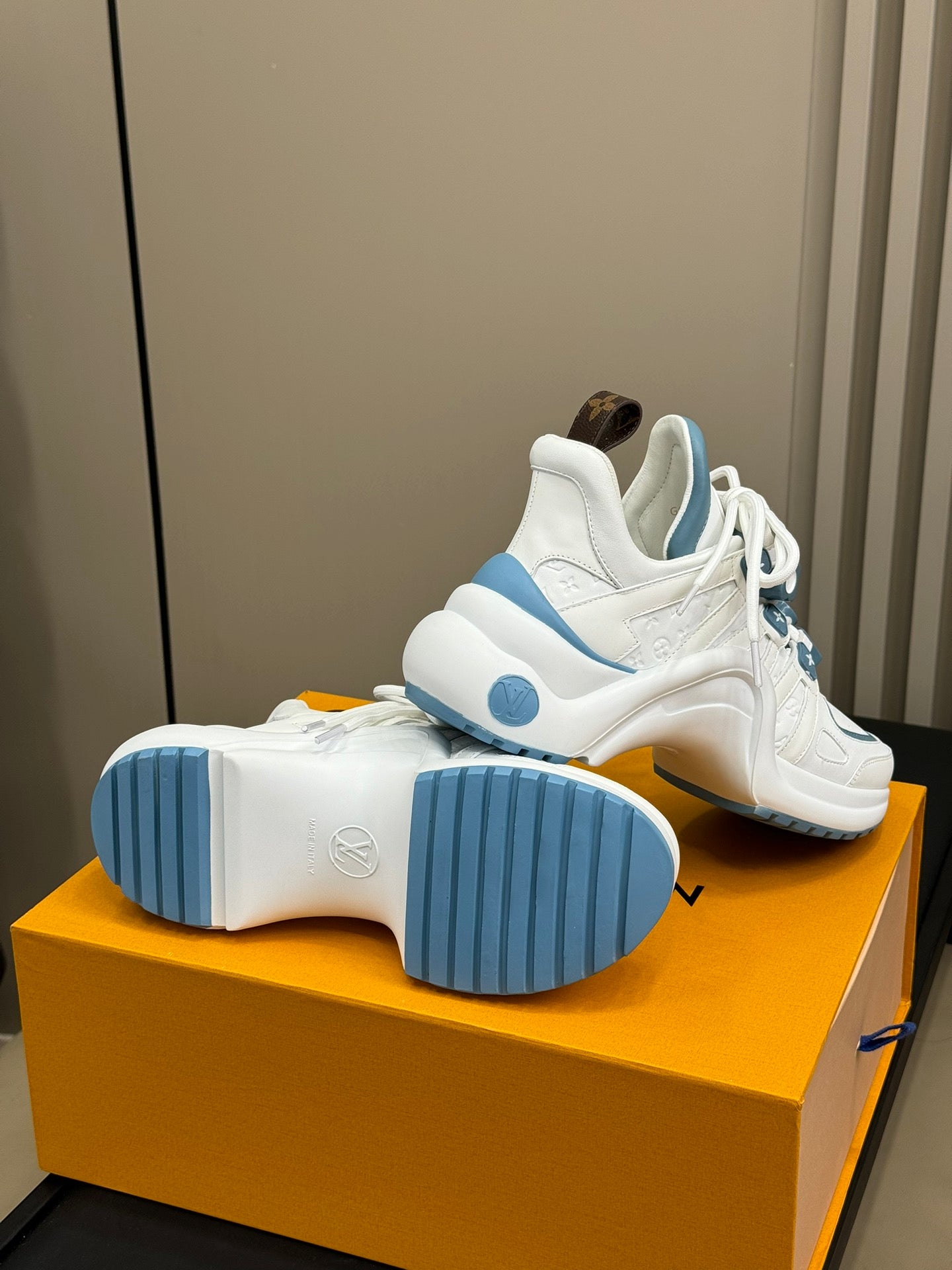 Louis Vuitton Archlight Sneaker White Mix Blue Calfskin