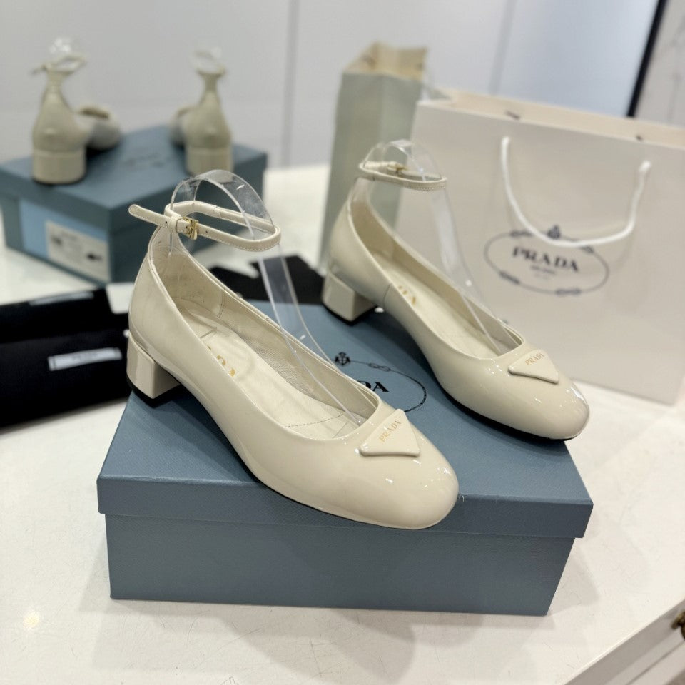 PRADA Ballerina Pumps 40 White Patent Calfskin