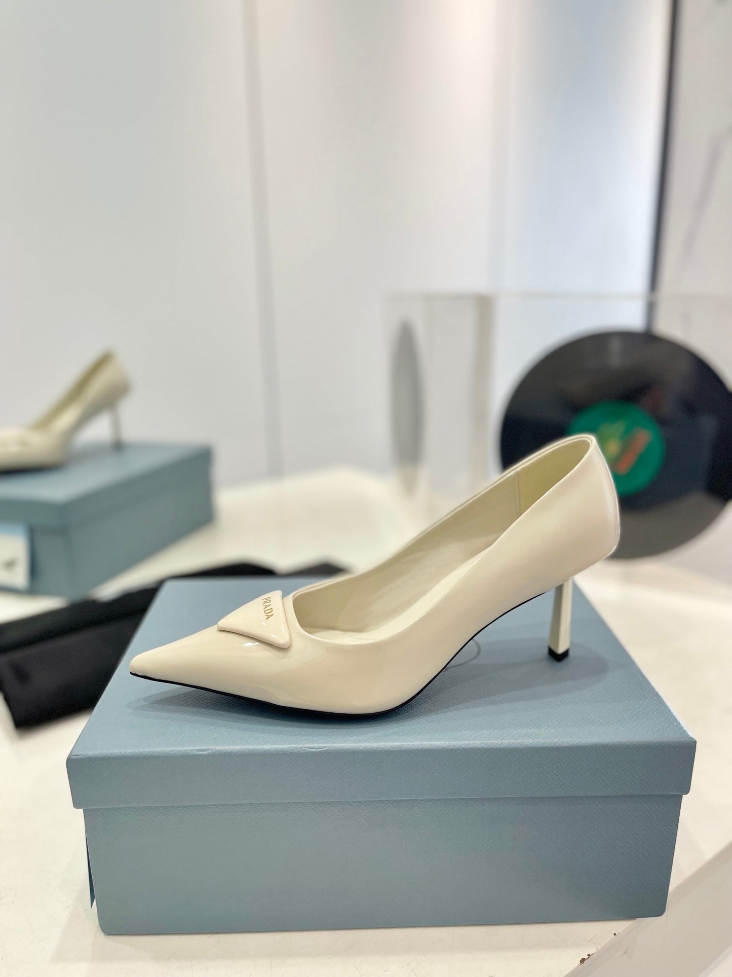 PRADA Pumps 75 White Patent Leather