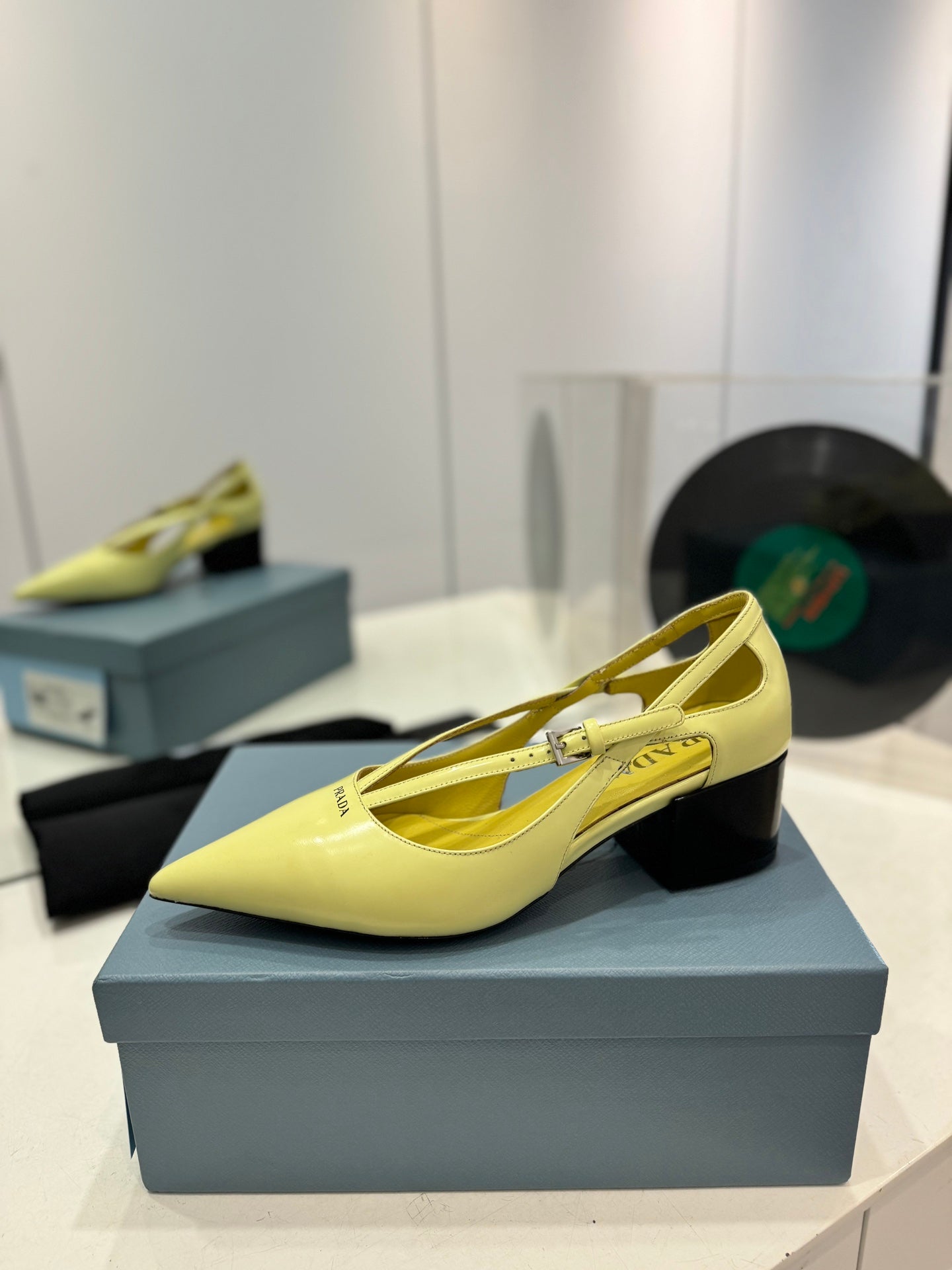PRADA Pumps 50 Square Sole Vanilla Patent Leather